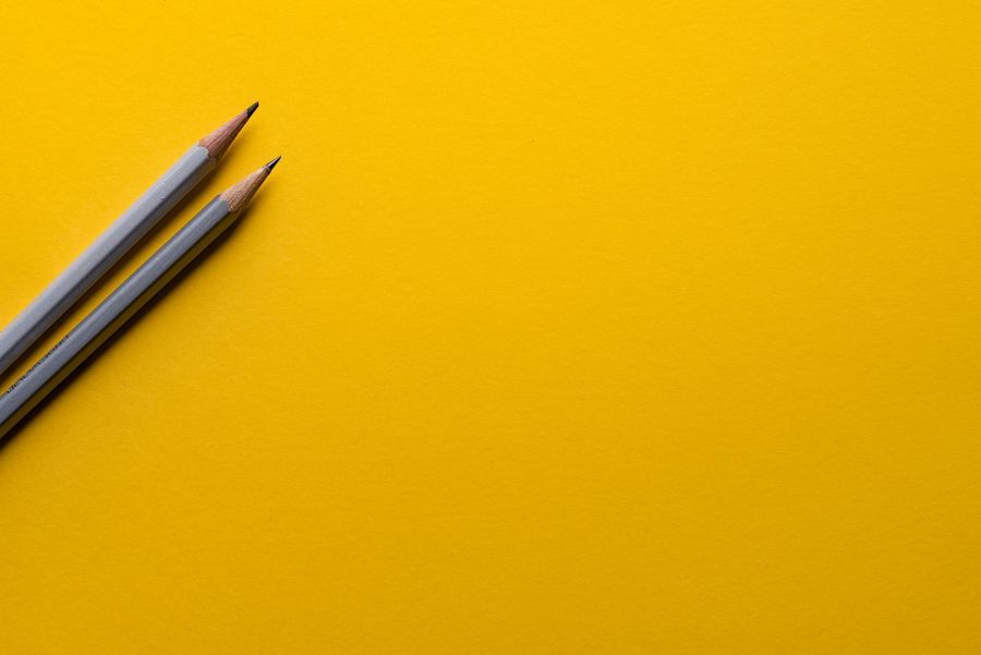 E-invoice and operators
